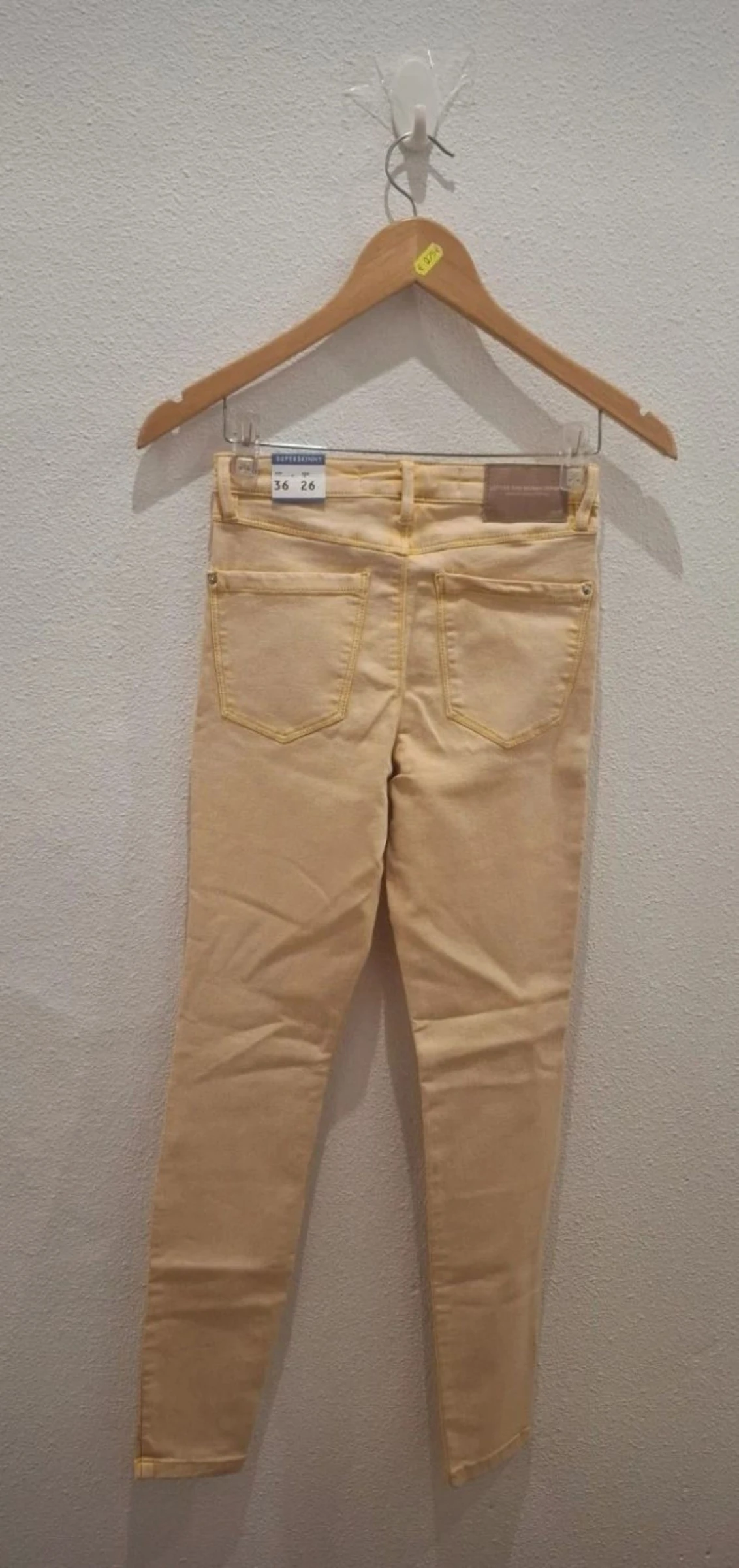 Jeans Super Skinny Lefties Amarillo Pastel límite edición Y2K – photo 3